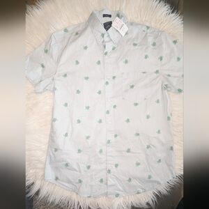 J. Crew Mens Slim Medium, Flex Washed Light Blue Shirt with Green Turtles